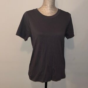 Madewell Supima® Cotton Essential Tee size Small.  Excellent condition